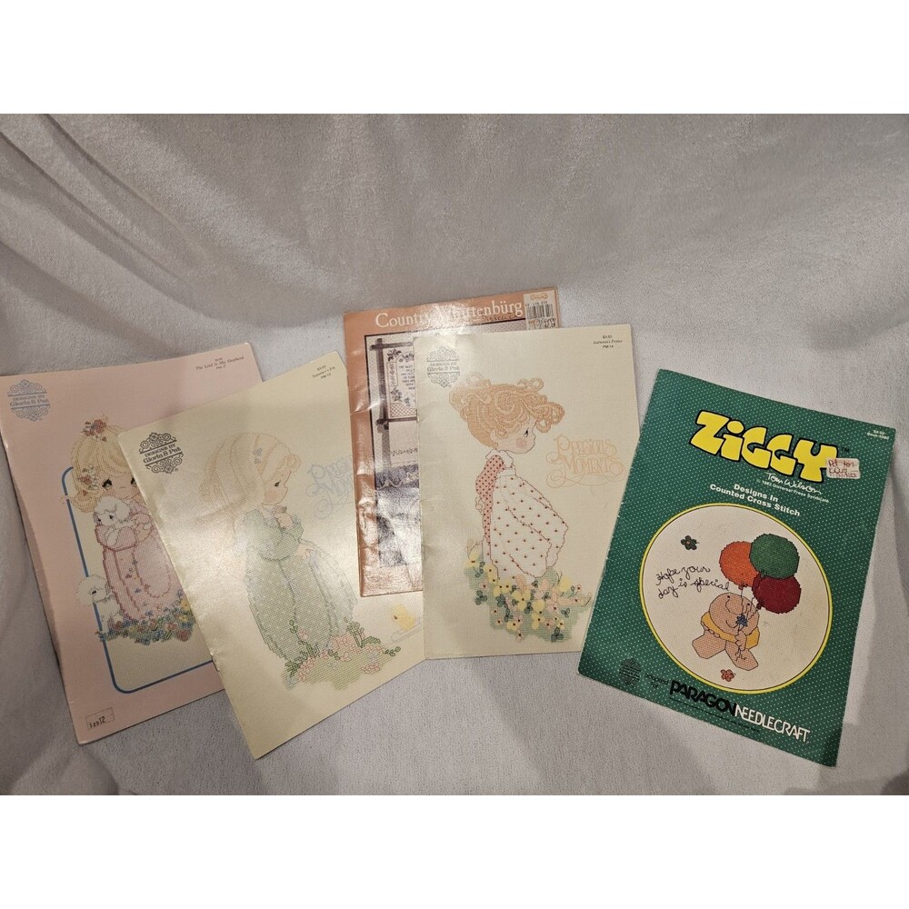 Vintage Ziggy Cross Stitch Design Needlecraft Book 5080 & Other Various Books